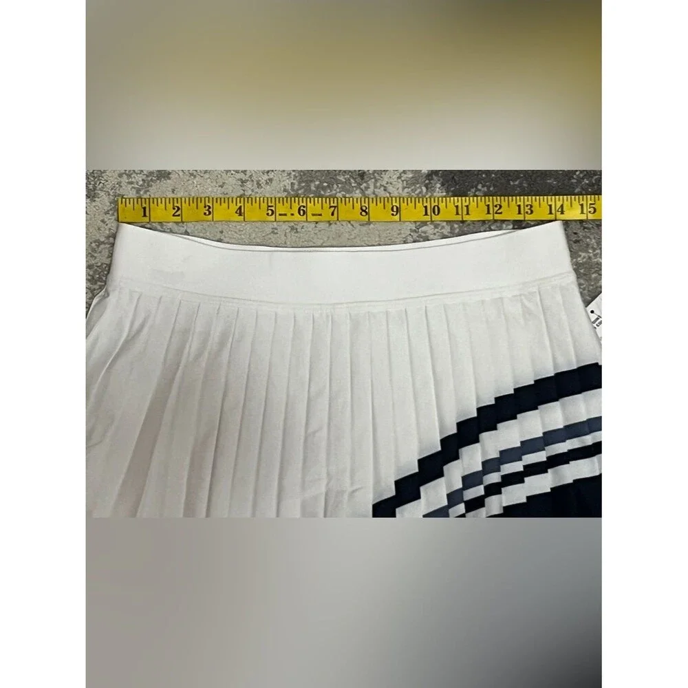 Athleta Match Point High Rise Pleated Colorblock Skort White Navy  M NWT